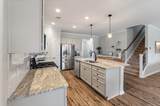 1920 Zonny Moss Drive - Photo 15