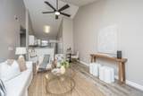 909 Estates Boulevard - Photo 10
