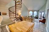 9002 Palmetto Drive - Photo 16