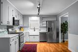 5911 Oak Street - Photo 18