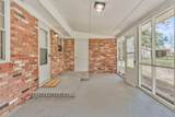 1204 Midvale Avenue - Photo 23