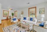 1204 Midvale Avenue - Photo 3
