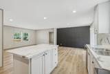 1370 Hudson Road - Photo 13