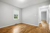 2604 Oakridge Circle - Photo 16