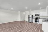 421 Colchester Court - Photo 4