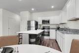 421 Colchester Court - Photo 6
