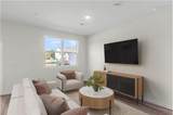 421 Colchester Court - Photo 9