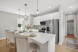 2028 Arbutus Avenue - Photo 5