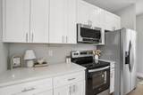2028 Arbutus Avenue - Photo 8