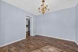 947 Foxcroft Road - Photo 11