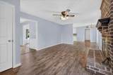 947 Foxcroft Road - Photo 9