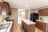 311 Stacy - Photo 6