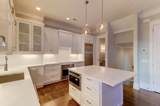 201 Spooner Lane - Photo 6