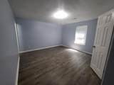 186 Dorchester Manor Boulevard - Photo 12