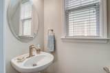 123 Hyacinth Street - Photo 10