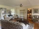 1560 Masters Street - Photo 4