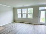 760 Blueway Avenue - Photo 4