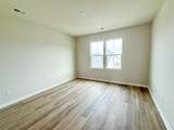 760 Blueway Avenue - Photo 5