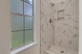 709 Black Oak Boulevard - Photo 35