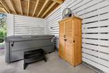 6083 Jacobs Point Boulevard - Photo 32