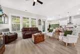 6083 Jacobs Point Boulevard - Photo 8
