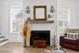 6083 Jacobs Point Boulevard - Photo 9