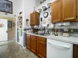102 Amberside Drive - Photo 6
