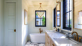 305 Queens Court - Photo 10
