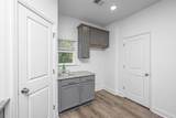 402 Gravy Train Street - Photo 15