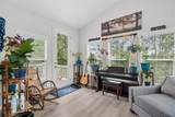 1135 Oak Bluff Avenue - Photo 7