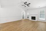 2403 Castlereagh Road - Photo 15