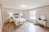1006 Universal Circle - Photo 16