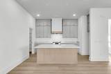 741 Blueway Avenue - Photo 7