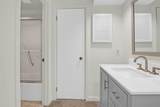 1806 Long Bend Drive - Photo 32