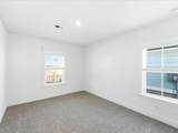 407 Radiant Blue Way - Photo 31