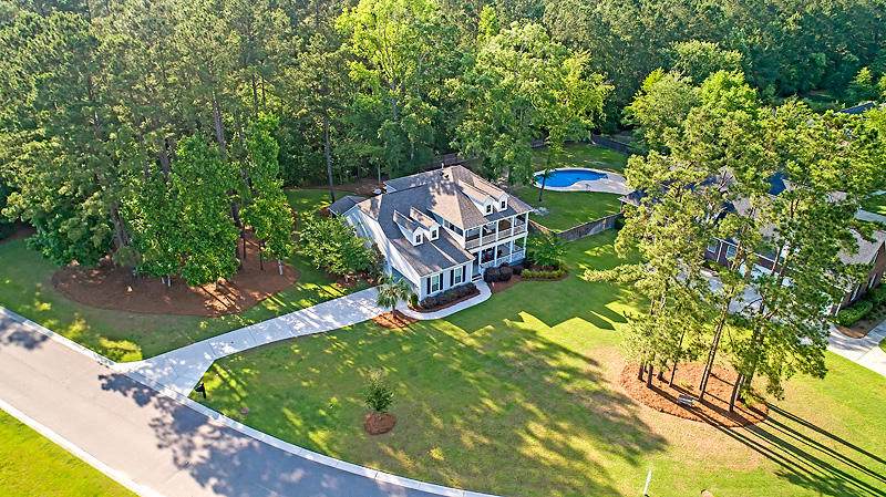 5569 Alpine Drive - Photo 1