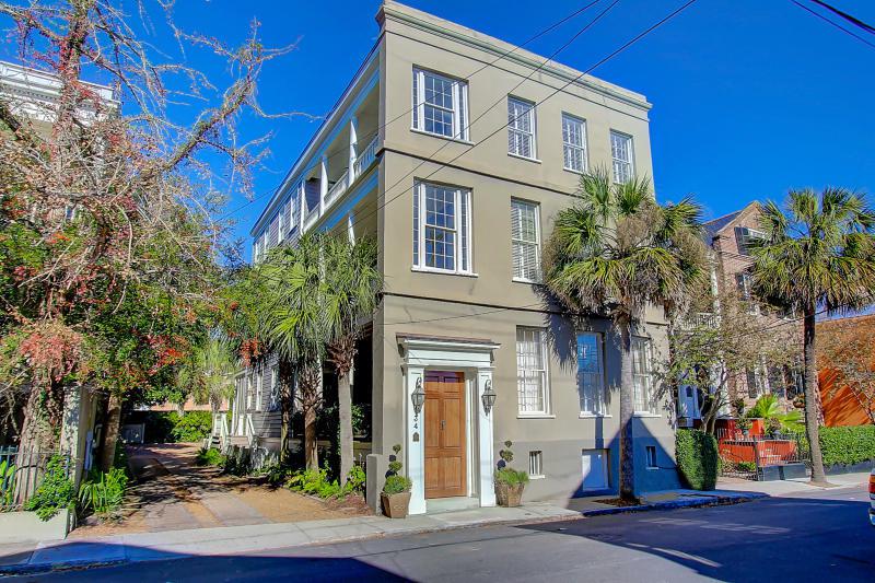 34 Society A, Charleston, SC 29401 (#16031057) :: The Cassina Group