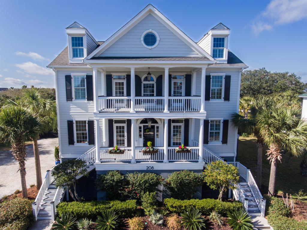 208 Haddrell Street - Photo 1