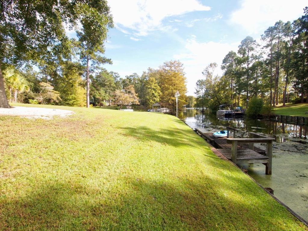 335 Santee Drive - Photo 1