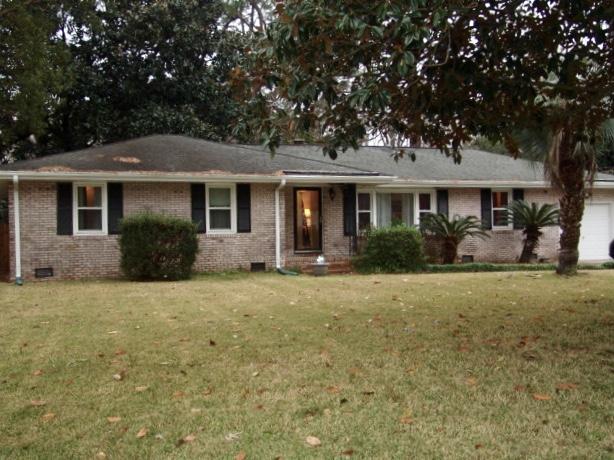 1321 Raymond Way - Photo 1