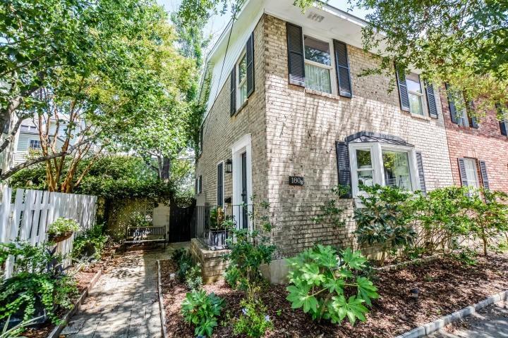 180 B Queen Street - Photo 1
