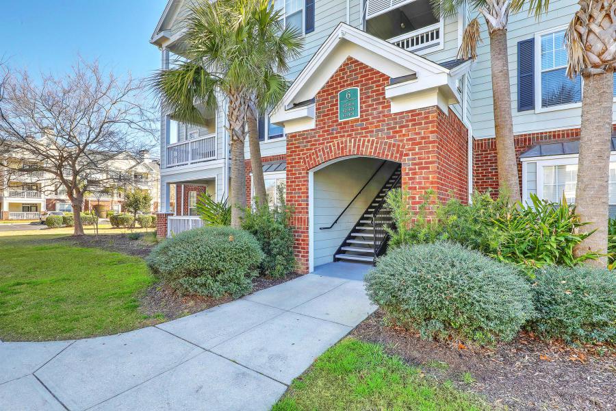 45 Sycamore Avenue - Photo 1