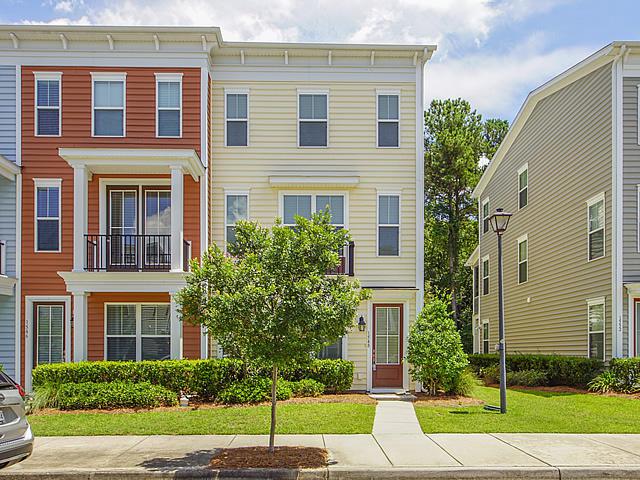 1548 Bluewater Way - Photo 1