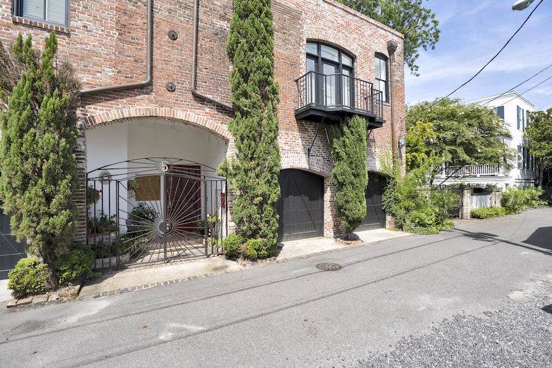 5 Motley Lane - Photo 1