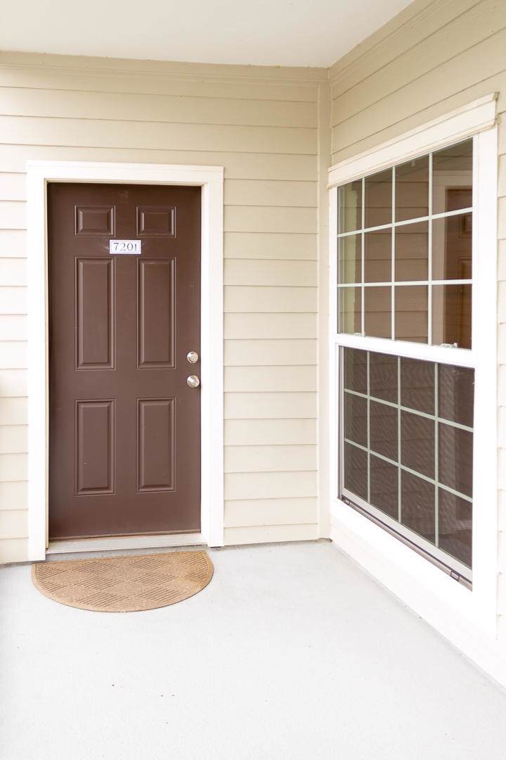 700 Daniel Ellis Drive - Photo 1