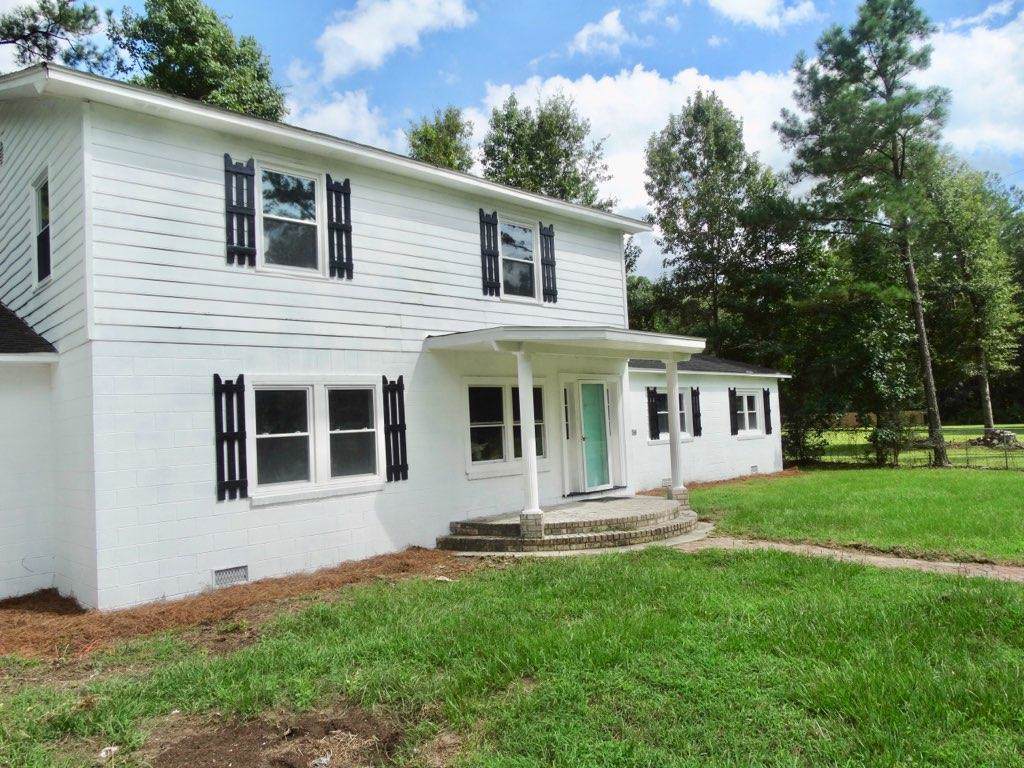 5436 Highway 174 - Photo 1