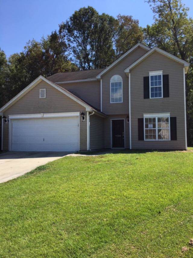 104 Teakwood Court - Photo 1