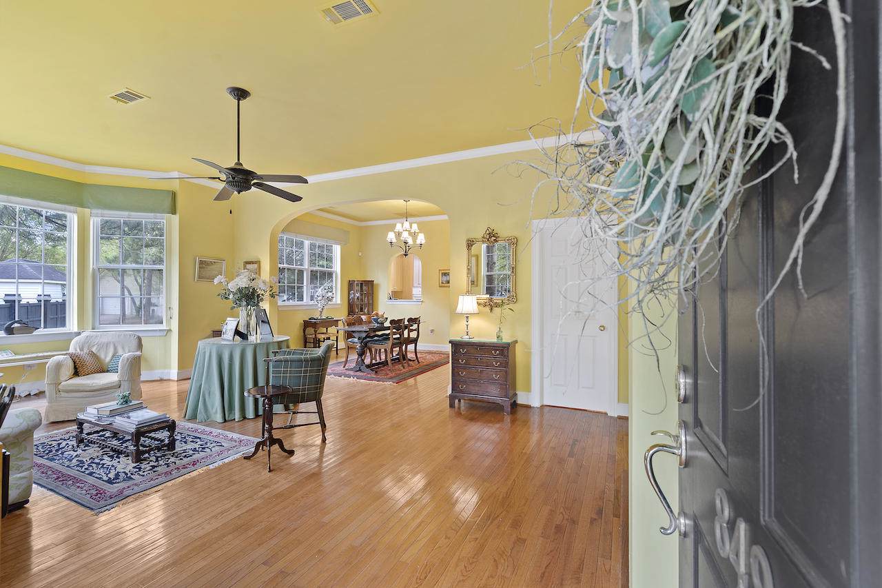 849 Center Park Street - Photo 1