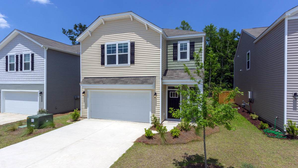 1035 Sago Palm Court - Photo 1