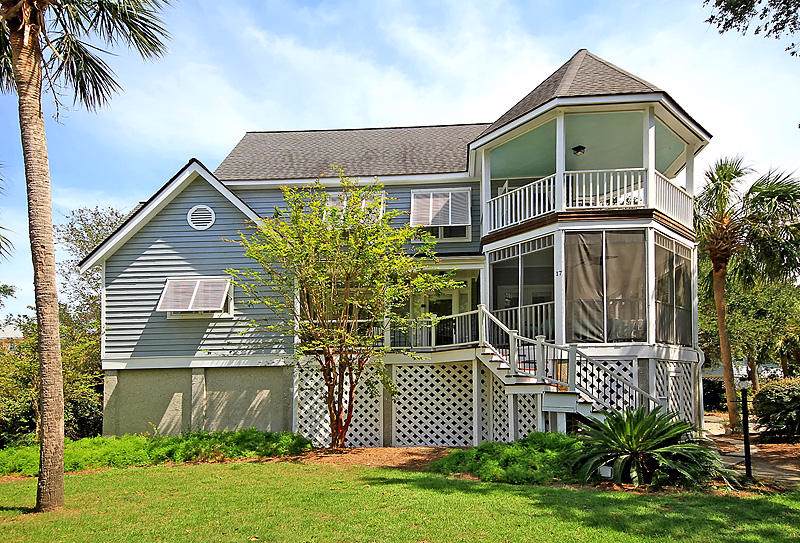 17 57th Ave - Photo 1